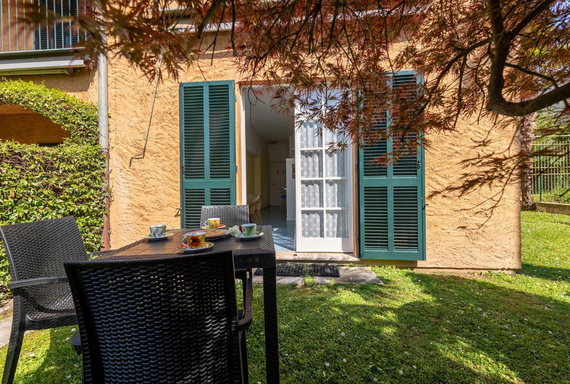 Emma'S House Apartment Lierna Exterior photo